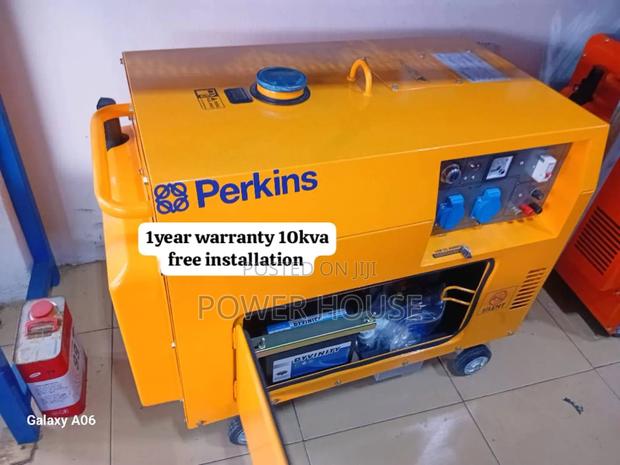 Tower Port Zone 10kva 13000watts Diesel Generator Perkins · Photo 2