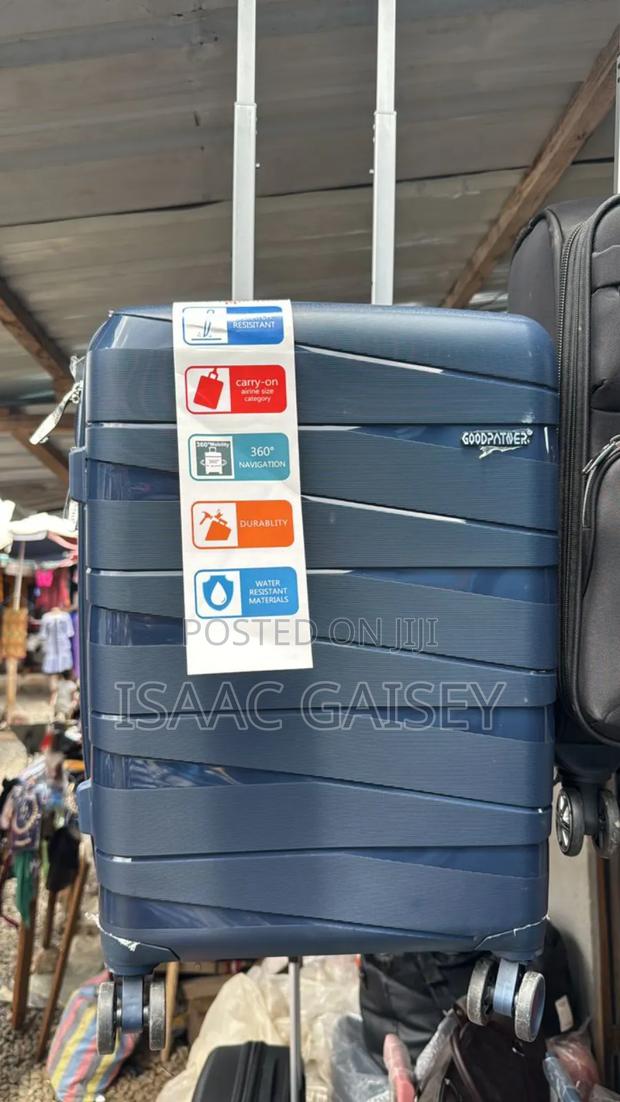 20" Carry-on Hand Luggage · Photo 2