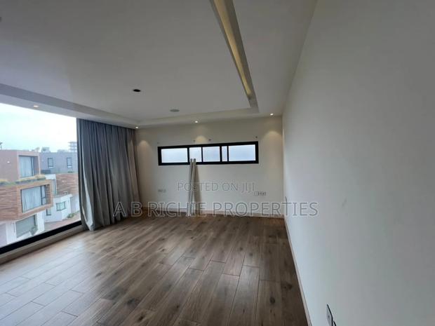 4bdrm Townhouse/Terrace in Ab Richie Properties, Cantonments for sale · Photo 2