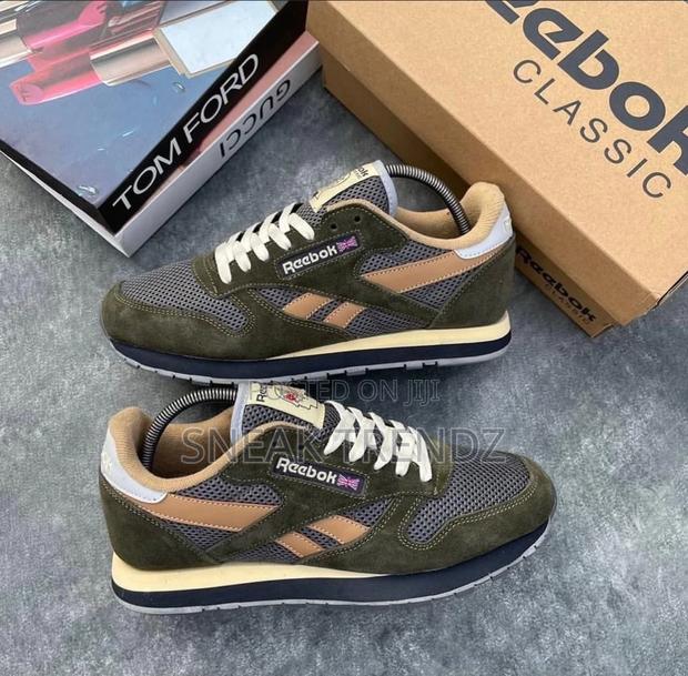 Reebok Classic Brown Cream and Amry Suade · Photo 3