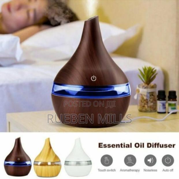 Luminous Wood Grain Aroma Air Diffuser Humidifier · Photo 2