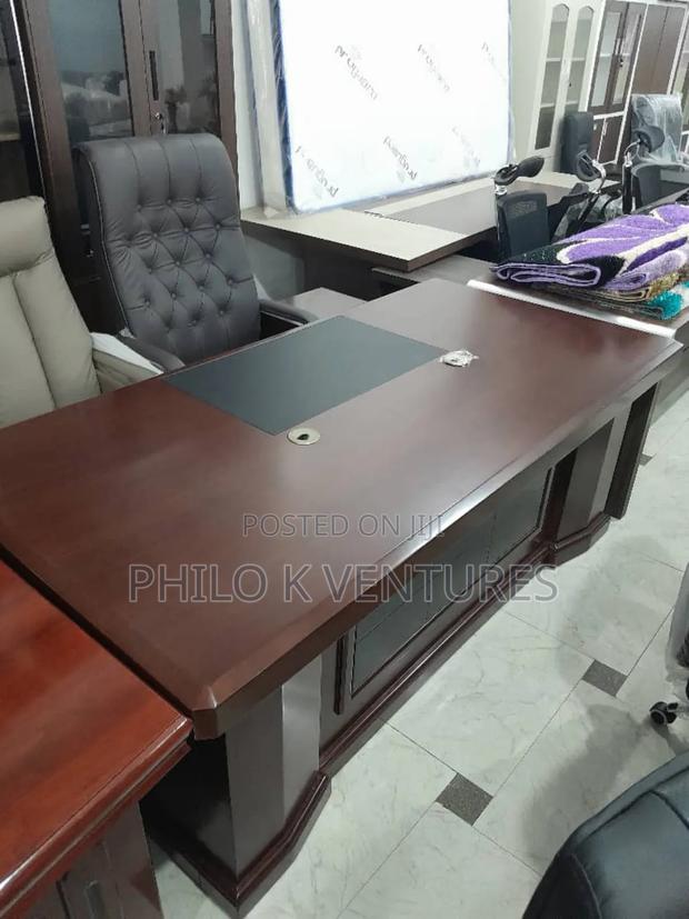 Executive Office Table · Photo 2