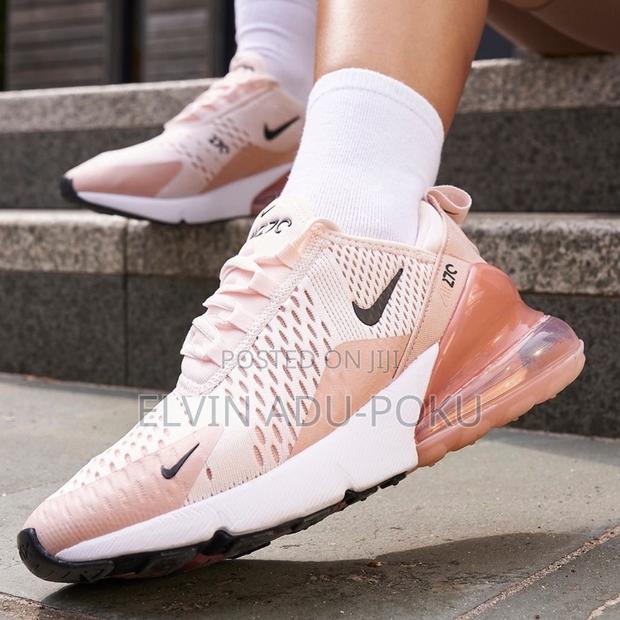 Nike Air Max 270 Light Soft Pink · Photo 4