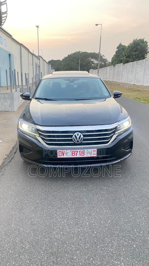 Volkswagen Passat 2.0T SE 2021 Black