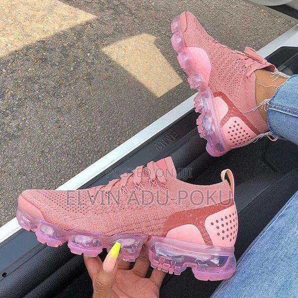 Air Vapormax Flyknit 2 “Rust Pink” · Photo 3