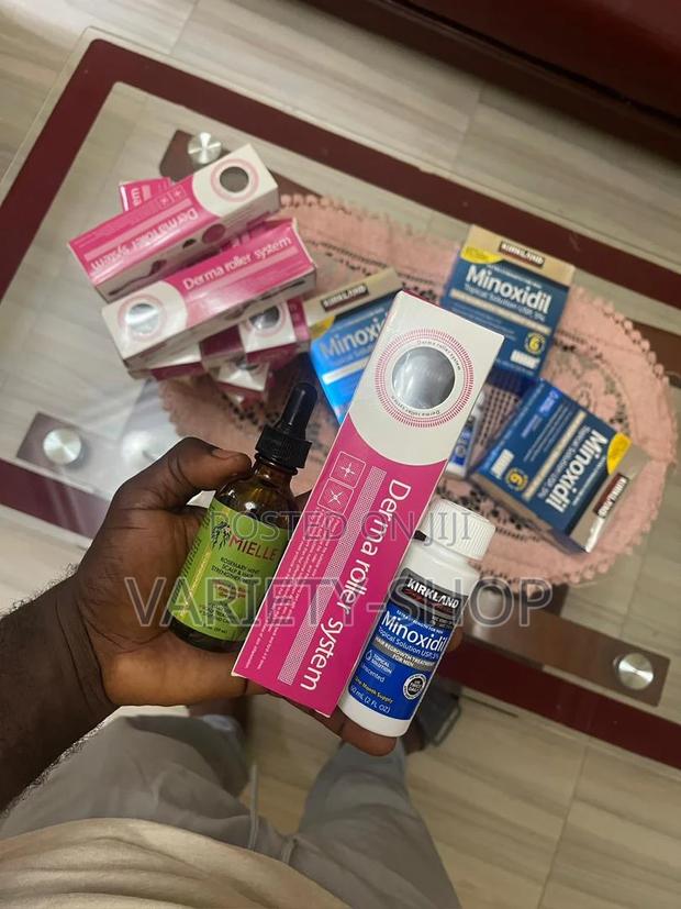 Kirkland Oil + Derma Roller + Mielle Rosemary Oil · Photo 2