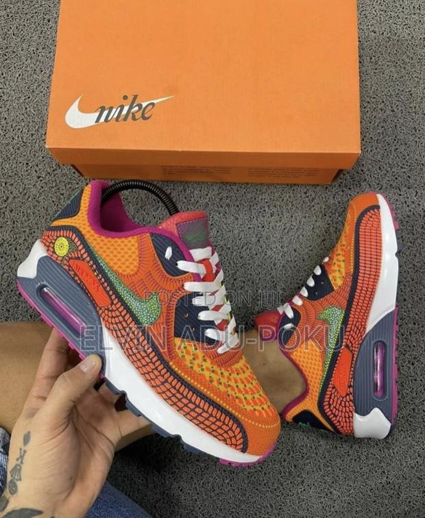 Nike Air Max 90 Dia De Muertos Sneakers · Photo 3