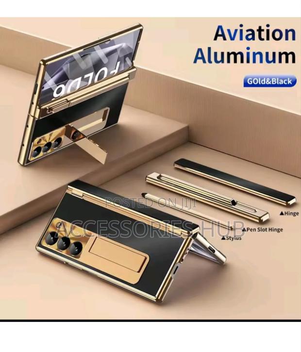 Z Fold 6 Case With Stand And A Pen Slot With A Touch Pen · Photo 4