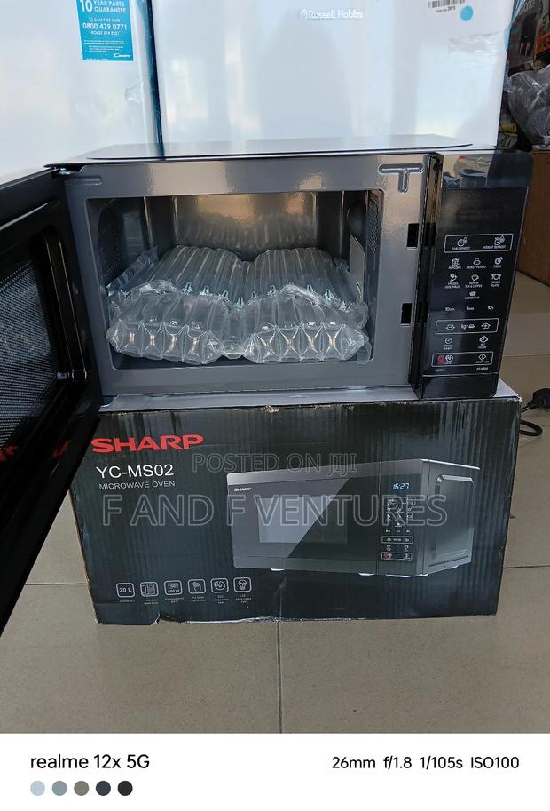 Sharp Digital Microwave 20l - Uk photo 2