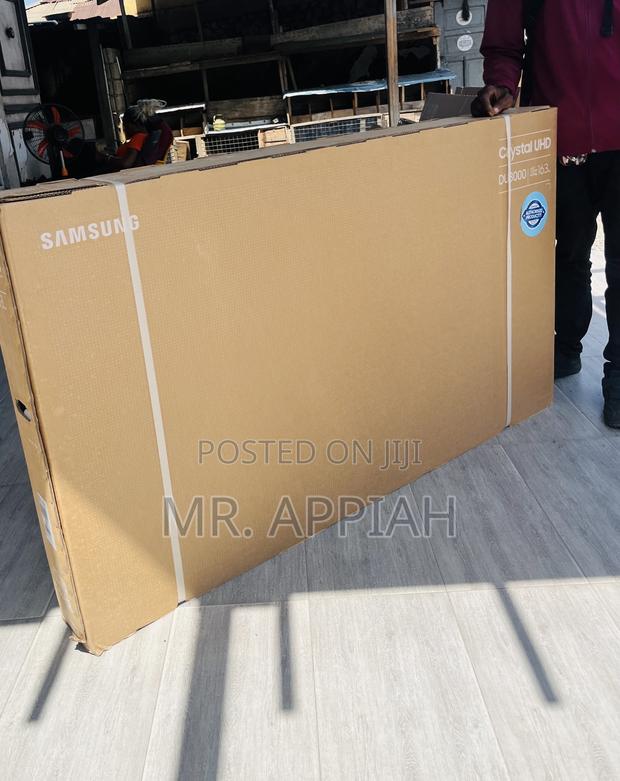 Unique Classic Samsung 65du8000 65”Uhd Tv(Black). · Photo 4