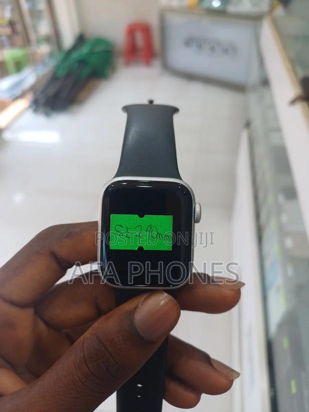 Aapple Series Watch Se 2 40 Mm · Photo 4