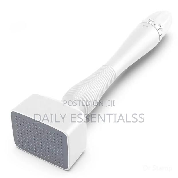 Spot-Treatment Pro – Microneedle Derma Stamp · Photo 2