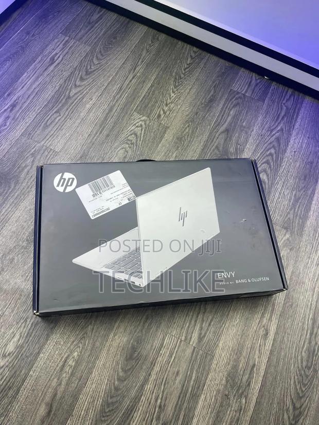 New Laptop HP Envy 14 16GB SSD 512GB · Photo 4