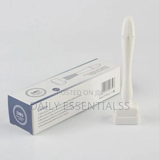 Spot-Treatment Hero – Derma Stamp · Photo 2
