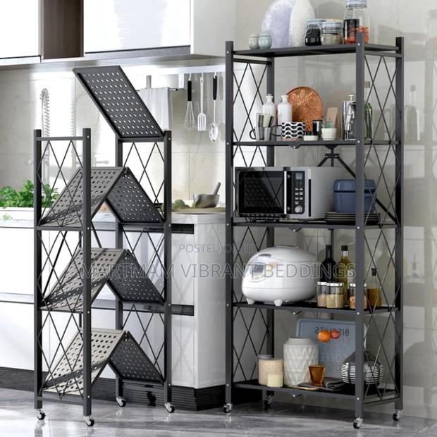 Foldable Storage Rack With Wheels · Photo 3