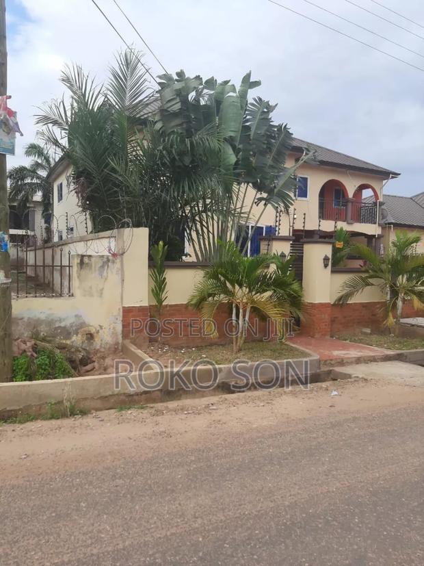 5bdrm House in Dr Roko, Haatso for rent · Photo 1