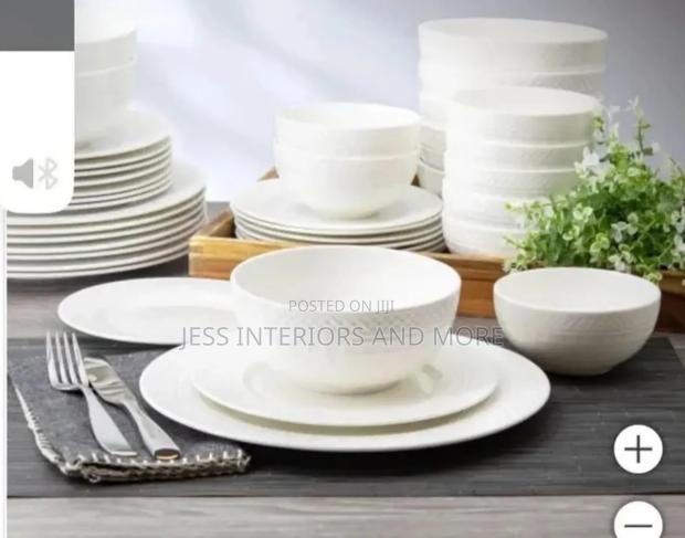 Mikasa Louis 40 Piece Dinnerware Set, photo 3