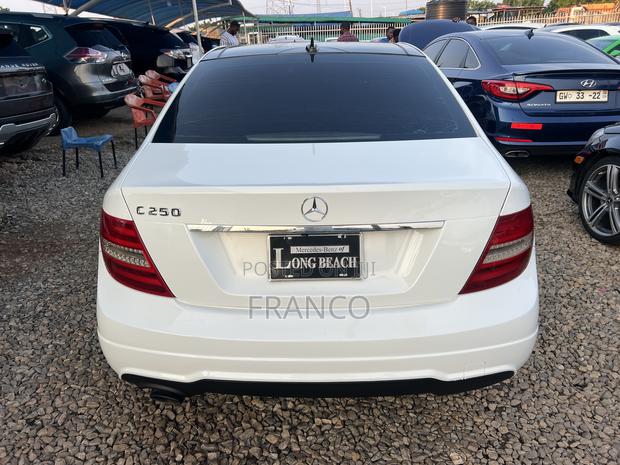 Mercedes-Benz C250 2014 White