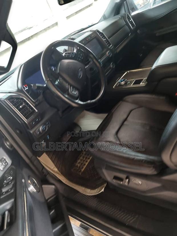 Ford Expedition Limited 4x4 2020 Gray