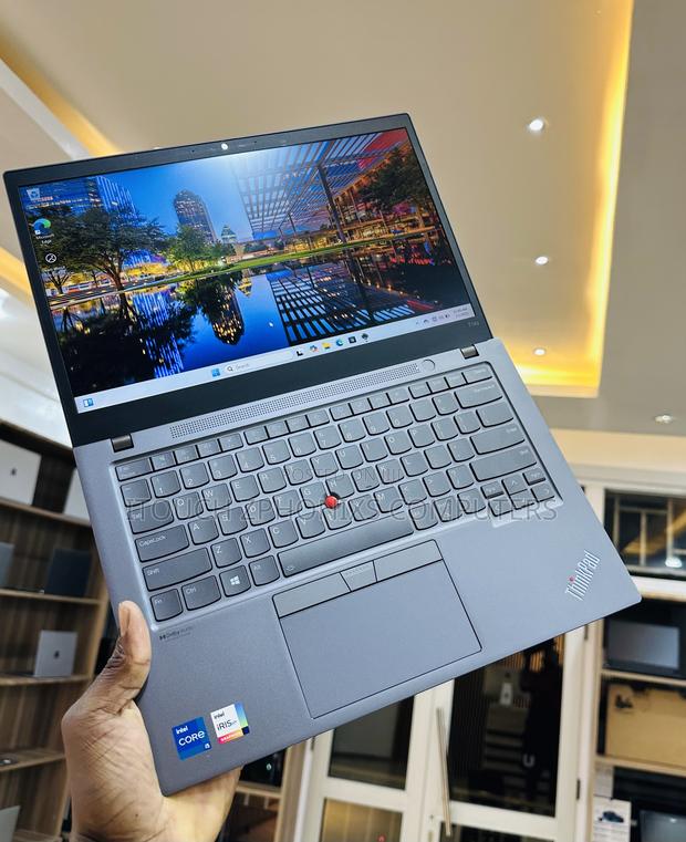 Laptop Lenovo Thinkpad T14s Gen 2 8GB Intel Core I5 SSD 256GB