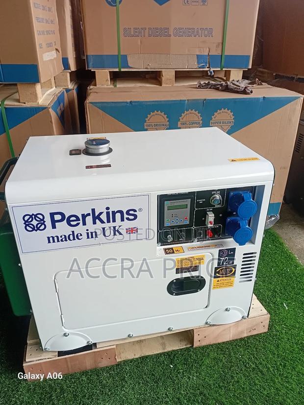 Perkins 10kva Inverter Generator · Photo 2