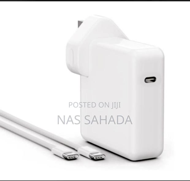 Type C Mac Book Charger · Photo 2