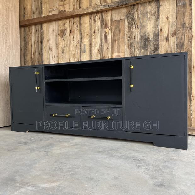 Chic Amzing Strong Tv Stand// Luxurious And Durable photo 3