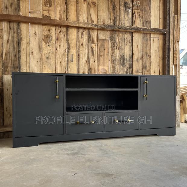 Chic Amzing Strong Tv Stand// Luxurious And Durable photo 2
