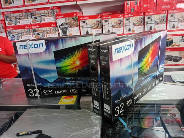 T2s2 Digital Satellite Brand New in Box Tv Tv · Photo 3
