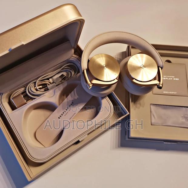 Bang Olufsen Beoplay H95 Noise Cancelling Headphones photo 2