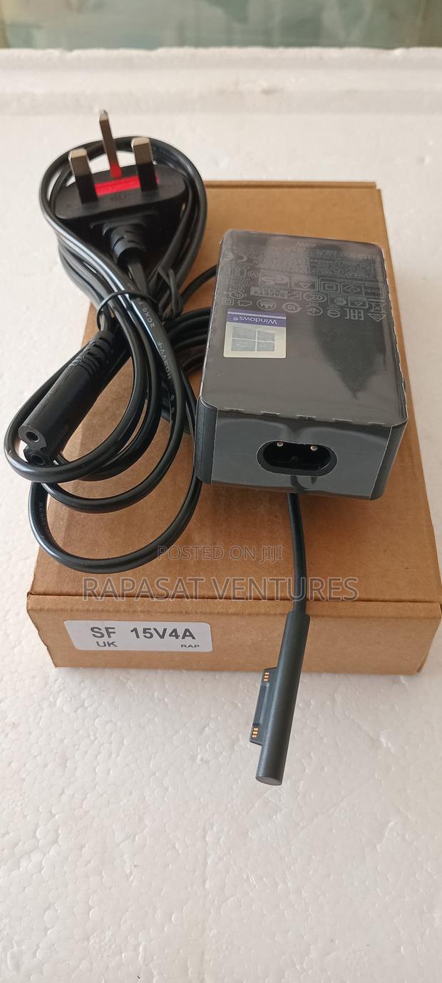 Microsoft Surface Pro 15v 4a 65w Adaptor · Photo 4