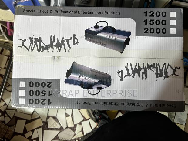 Fog Machine 1500 Watts · Photo 3