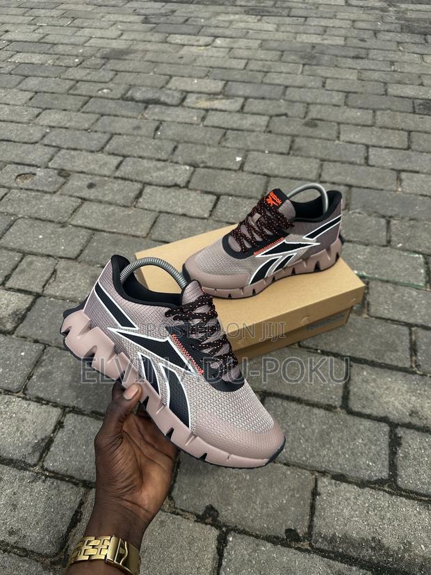 Reebok Zig Dynamica In Different Colors , Swipe >>> · Photo 3