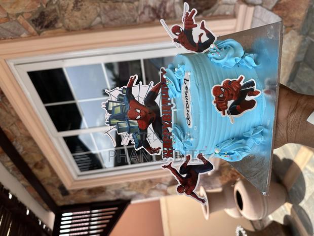 Spider Man Mini Cake · Photo 2