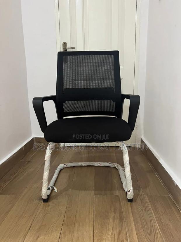 Office Visitor's Chairs photo 3