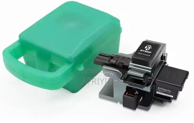G8 Fiber Optic High Precision Cleaver Fiber Cutter photo 2