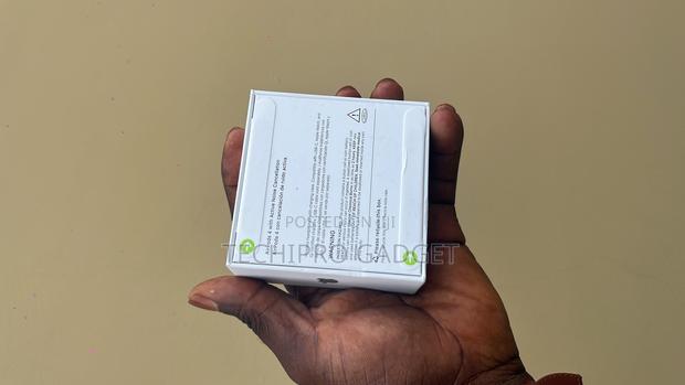 Apple Airpods Actively Noise Cancellation Sealed photo 2