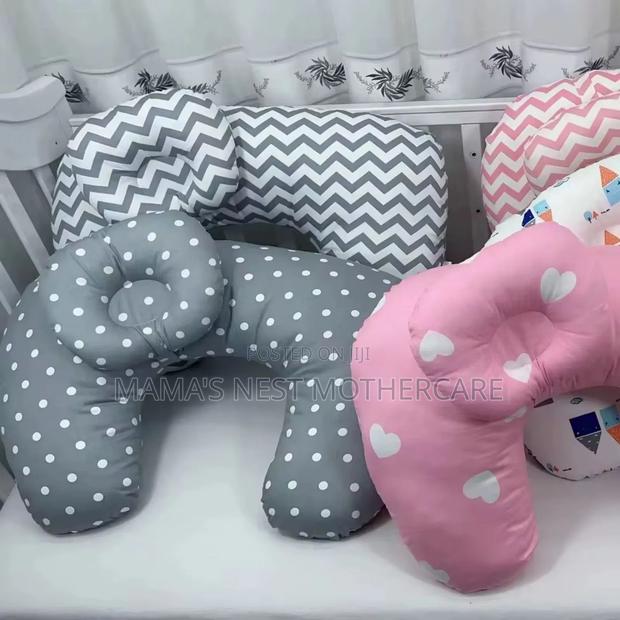Baby Nursing Pillow · Photo 2