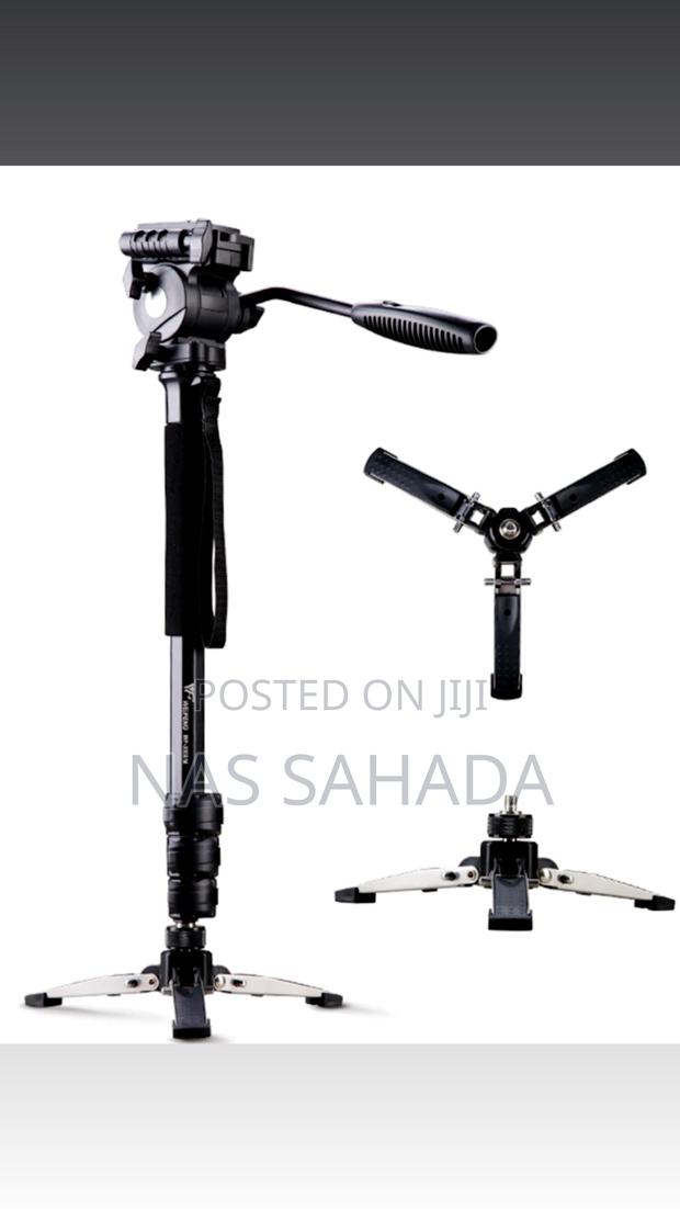 Monopod Camera Stand · Photo 2