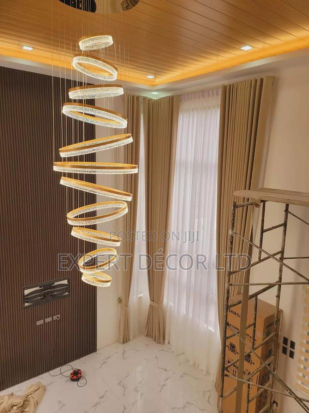 Royal Curtains photo 3