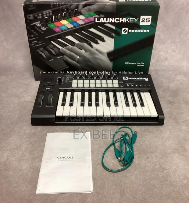 Novation Launchkey 25 Usb Midi Controller · Photo 4