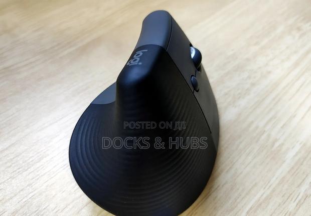 Logitech Lift Vertical Ergonomic Mouse photo 8