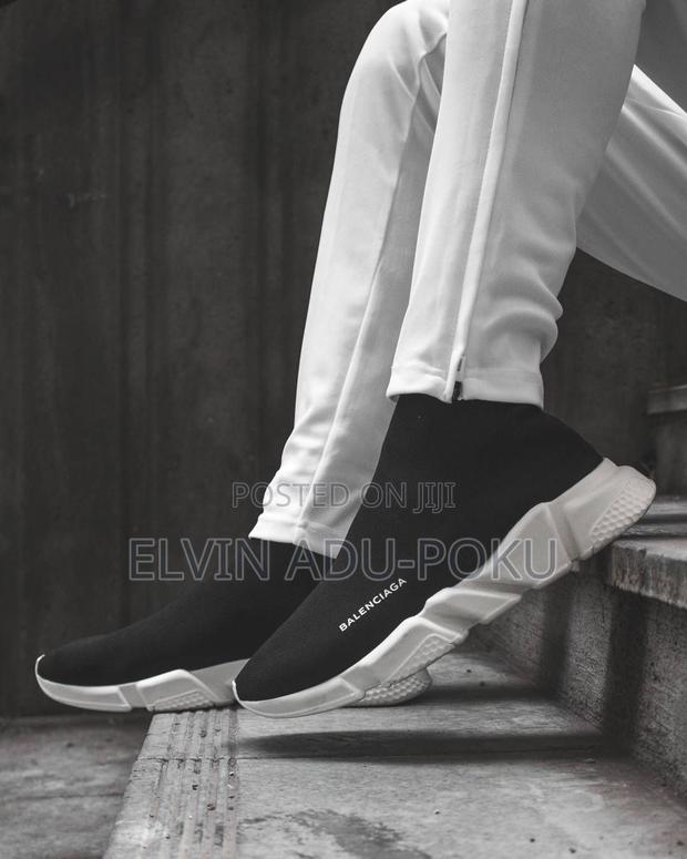 Balenciaga Knit Speed Trainer “ Black / White” · Photo 4