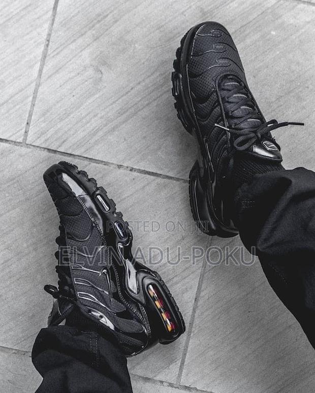 Nike Air Max Tn Core Black · Photo 4