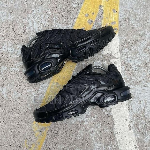 Nike Air Max Tn Core Black · Photo 3