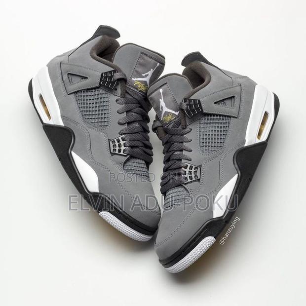 Air Jordan Iv Retro “ Cool Grey” · Photo 3