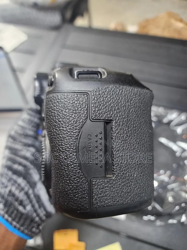 Canon 5d Mark Iii //Home Used // 6-month Warranty// Exx Cond photo 4