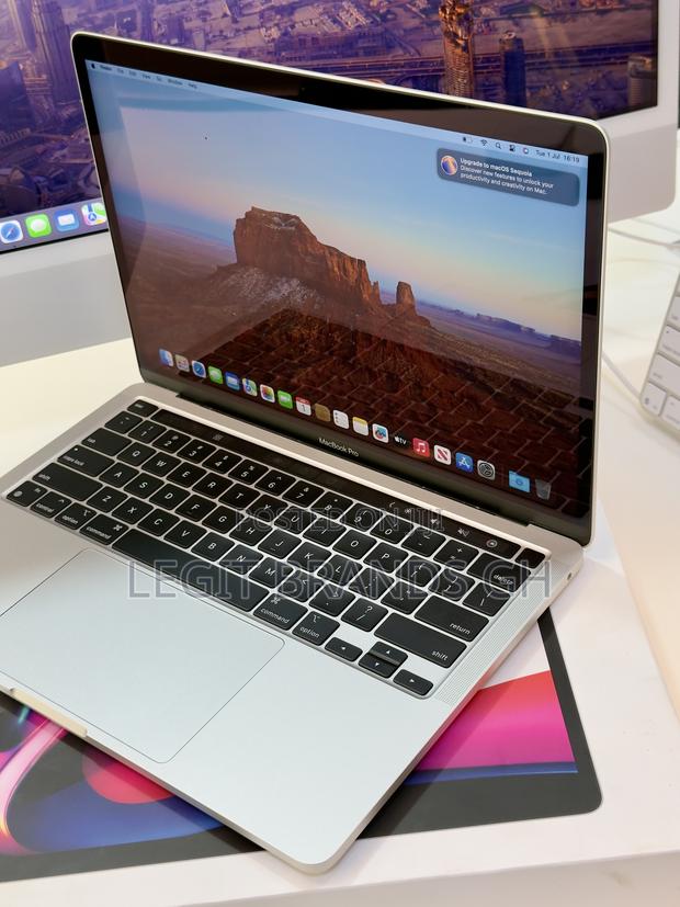 Laptop Apple MacBook Pro 2022 M2 8GB Apple M2 SSD 512GB photo 2