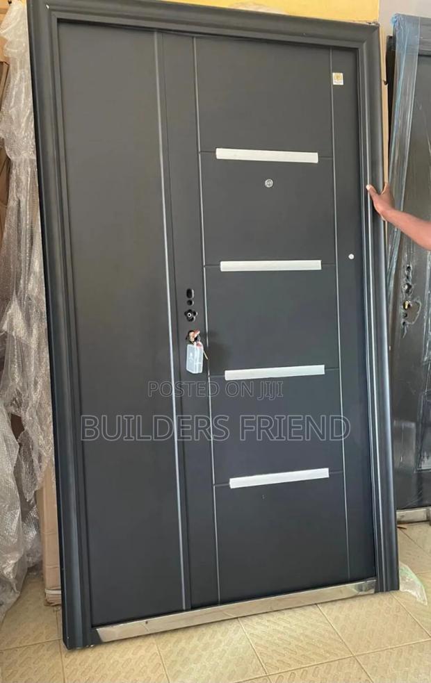 Smooth Entrance Stainless Steel Standard Door · Photo 2