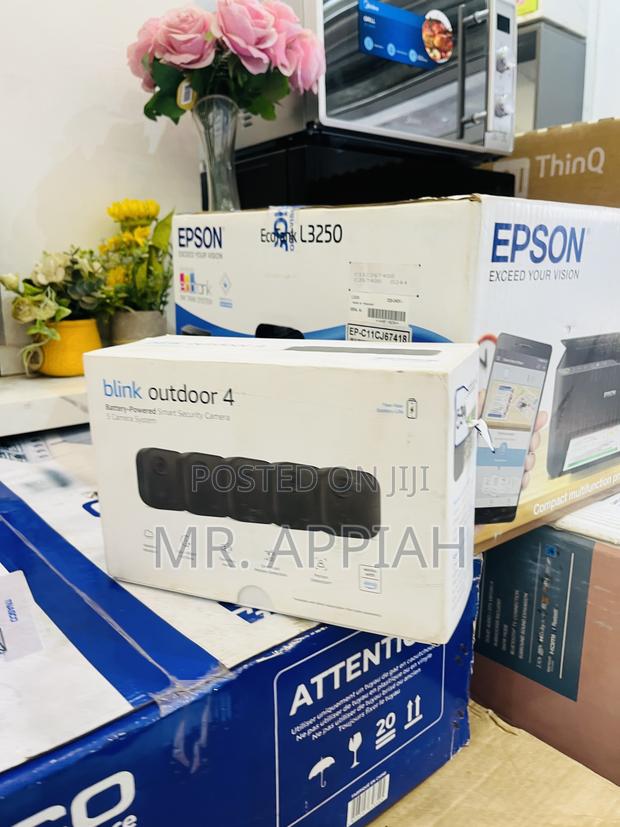 Beautiful Made Blink Outdoor 4 Wireless Security Camera. · Photo 2